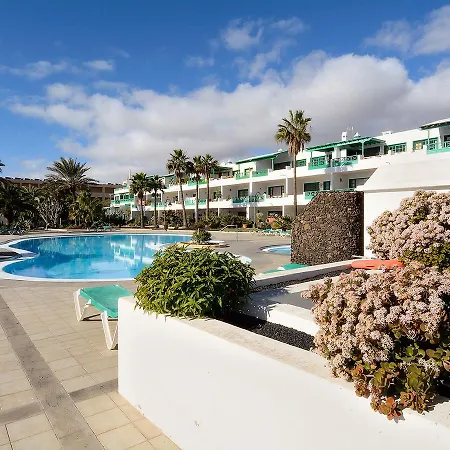 Appartement Cozy In With Swimming Pool